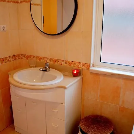 Rh Casa De Sao Jorge, Lisbon Center Apartment